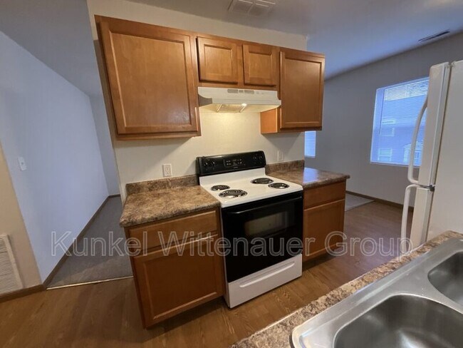 Photo - 1810 Jamestown Rd