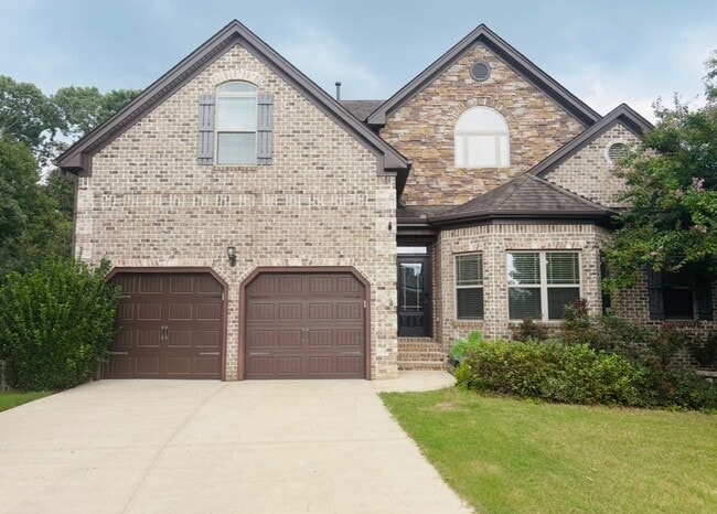 Building Photo - Beautiful 5BR/5BA Home in Greer!
