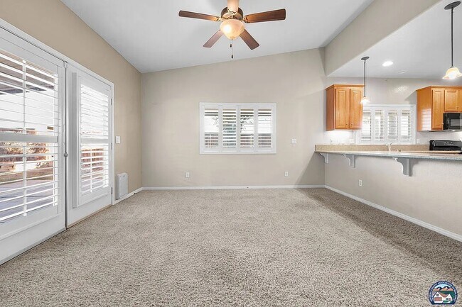 Photo - 2751 Sandalwood Dr
