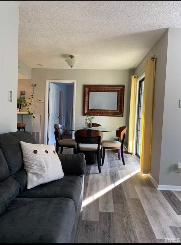 Photo - 3702 Chimney Ridge Pl