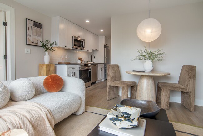 Connecticut House Apartments