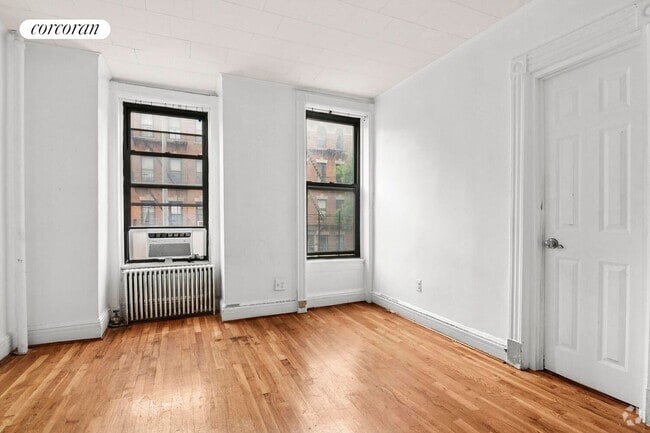Building Photo - 110 15th St Rental