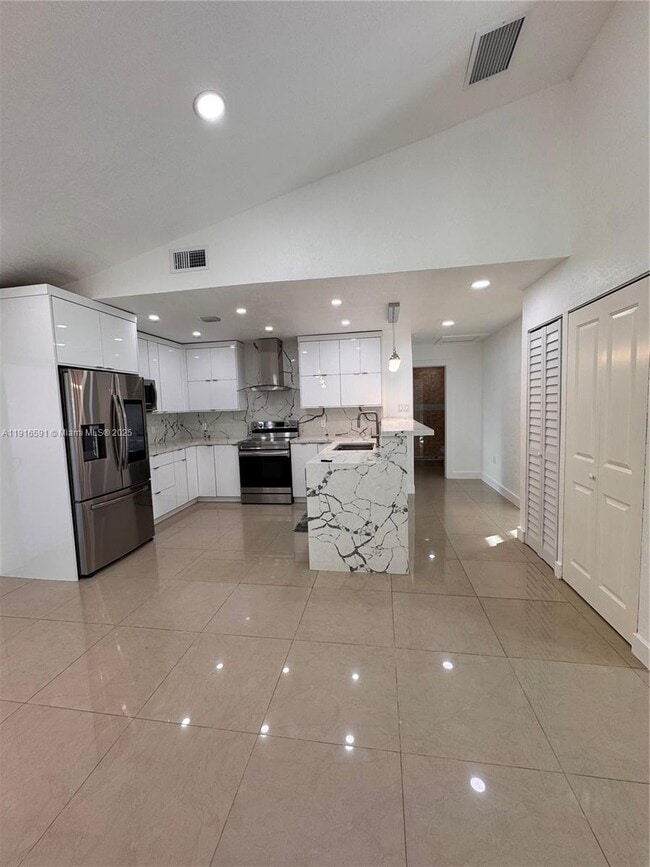 Photo - 20521 SW 125th Ave