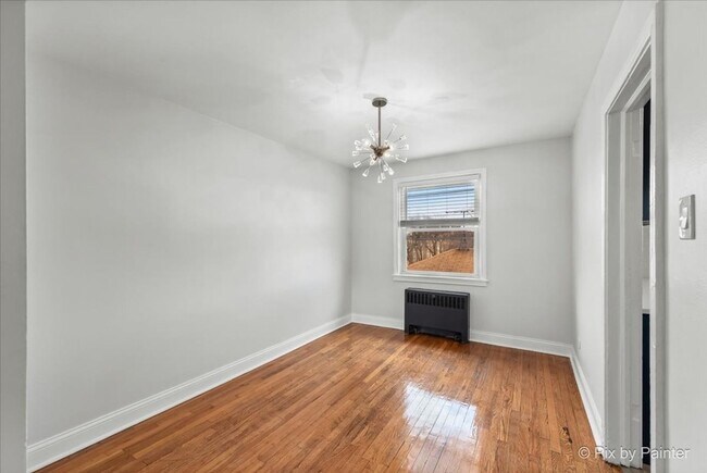 2721 W Berwyn Ave Unit 2