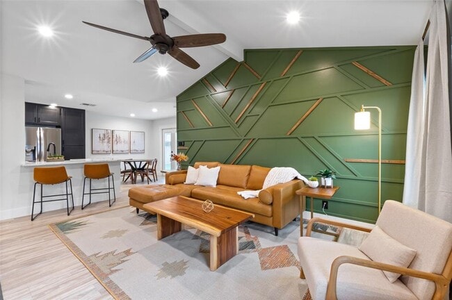 Building Photo - 801 Forest Glen Cove Rental