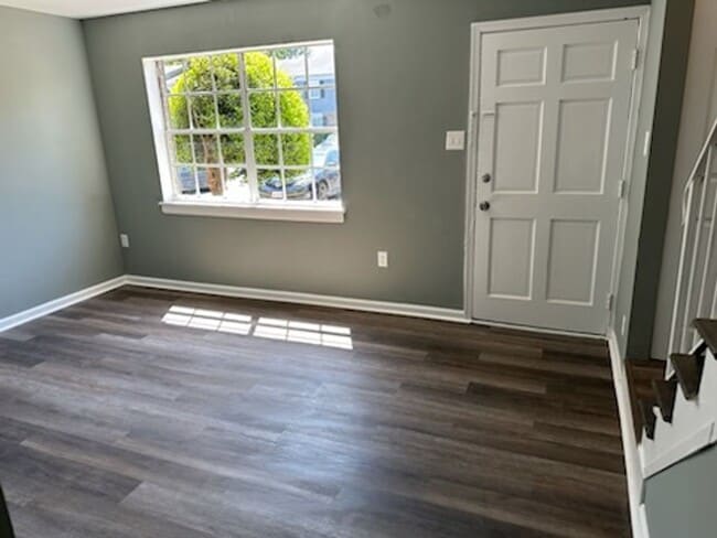 Photo - Renovated 2 Bedroom Townhouse East Henrico...