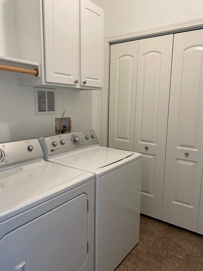 Photo - 509 East Kiowa-102 Unit 102