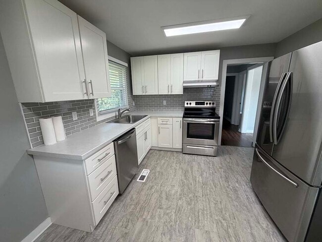 1227 Rocky Hill Rd