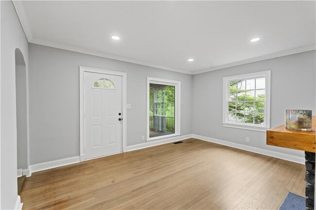 Photo - 3437 Harris Dr