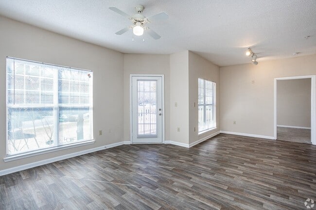 Regal Park Apartment Homes