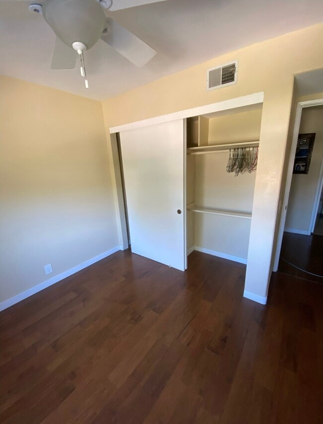 Photo - 5649 Lake Park Way Unit 209