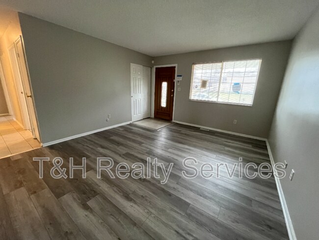 Photo - 9466 Burrwood Cir