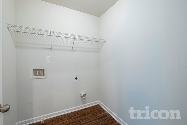 Building Photo - 4035 Evelyn View Ct