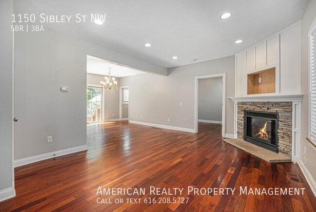 Photo - 1150 Sibley St NW