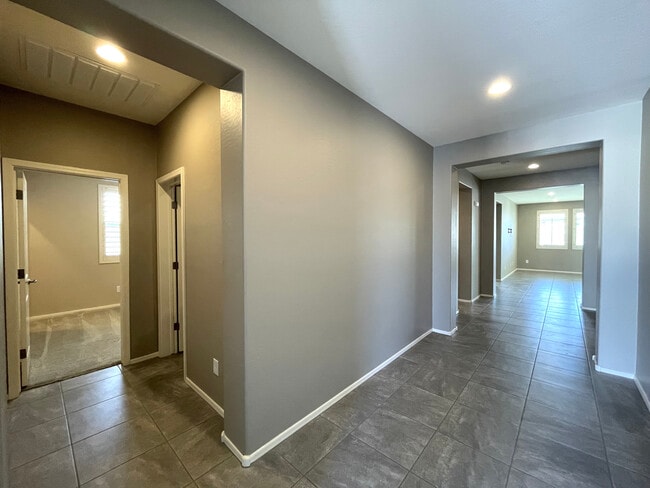 Photo - 22507 E Creosote Dr