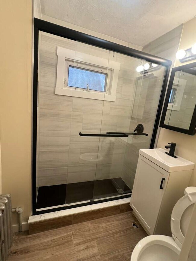 Photo - 29 Morris St Unit 3