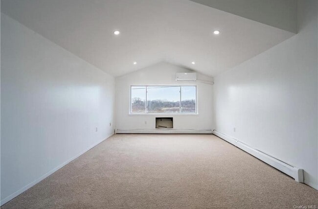 Photo - 218 Howe Ave Apartamento Unidad 2nd Floor