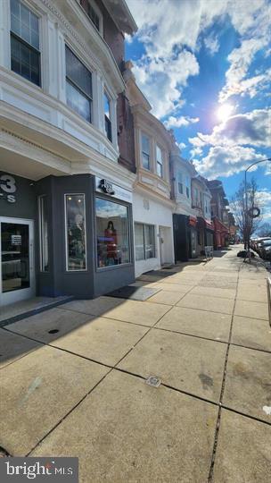 Photo - 505 S 52nd St Unit 2ND FLOOR