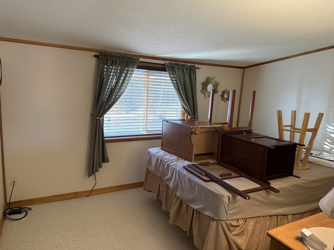 Photo - 259 E Oakland St