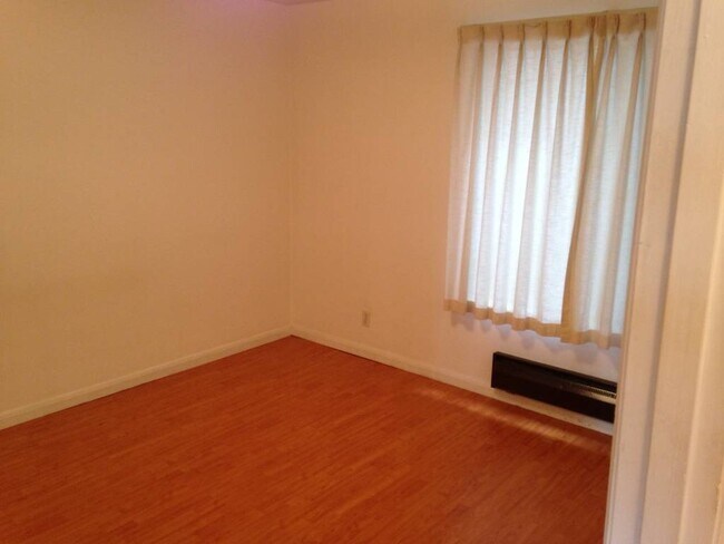 Photo - 476 25th Ave Unit 1