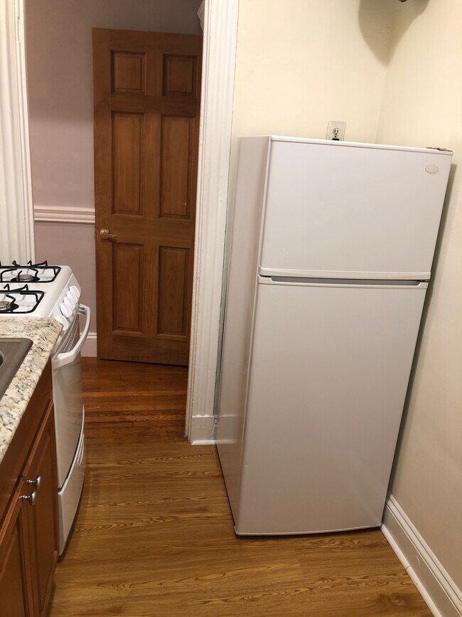 Photo - 193 Fuller St