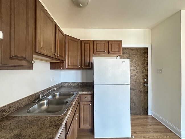 Photo - 2600 N Kimball Ave Unidad 203