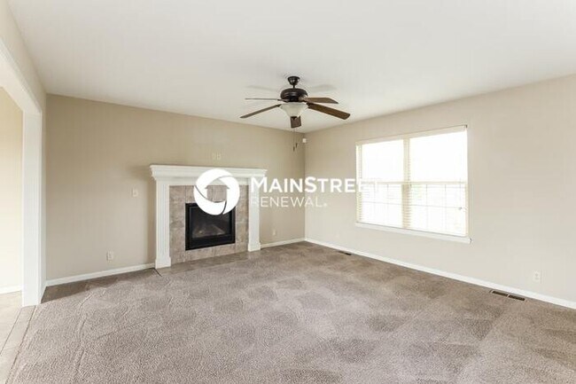 Photo - 4 Bedroom Pet-Friendly Home in Pleasant Hi...