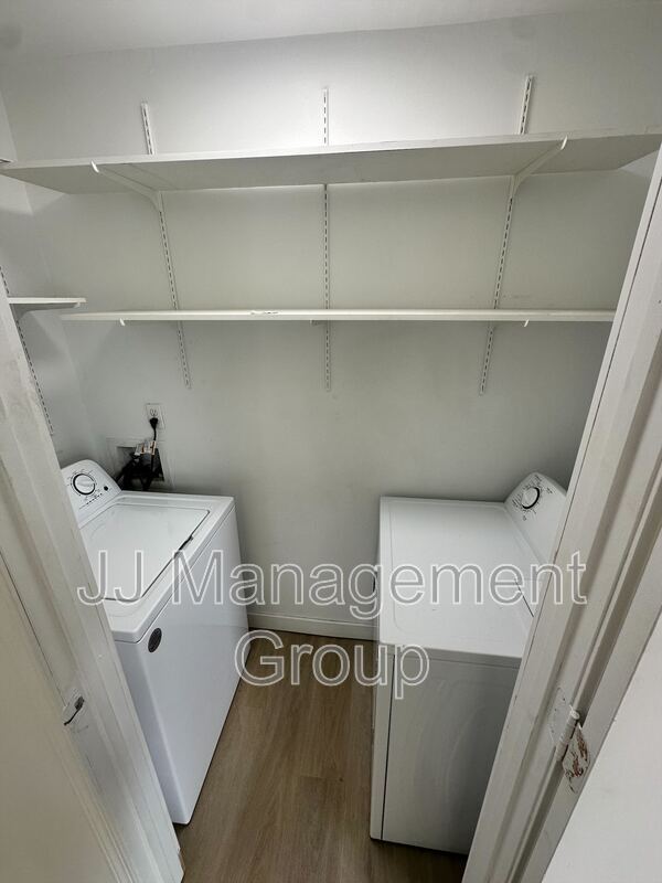 Photo - 1205 2nd St Unidad Webster Apartments