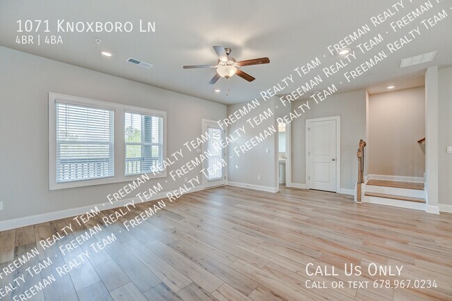 Photo - 1071 Knoxboro Ln