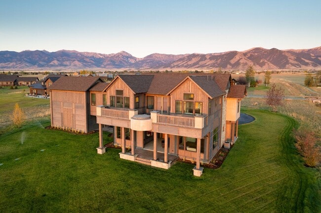 Photo - One of a Kind Custom Built Home for Rent i...