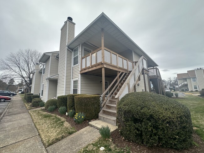 Building Photo - 314 Thalia Station Ct