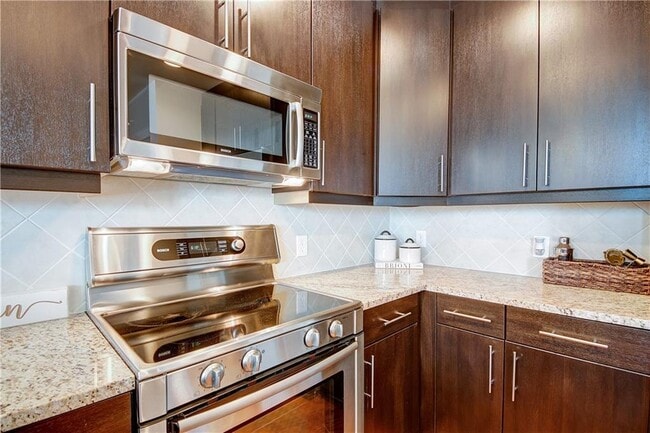 Photo - 1080 Peachtree St NE Unit 1813