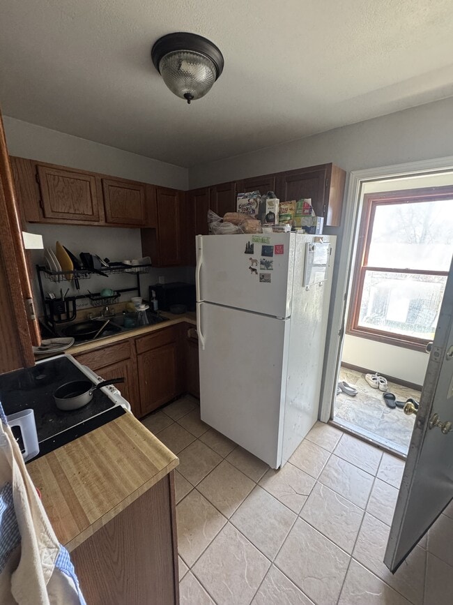 15 9th St Unit A