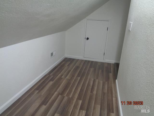 Photo - 720 Devonshire Ct