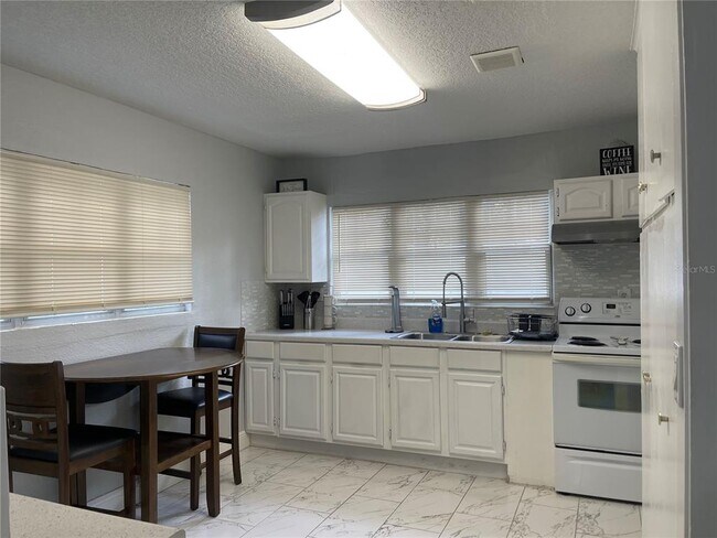 Photo - 729 Seminole Ave