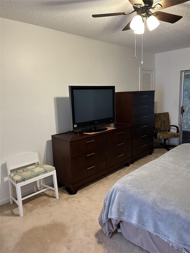 Photo - 3121 N Palm Aire Dr Unit 3121