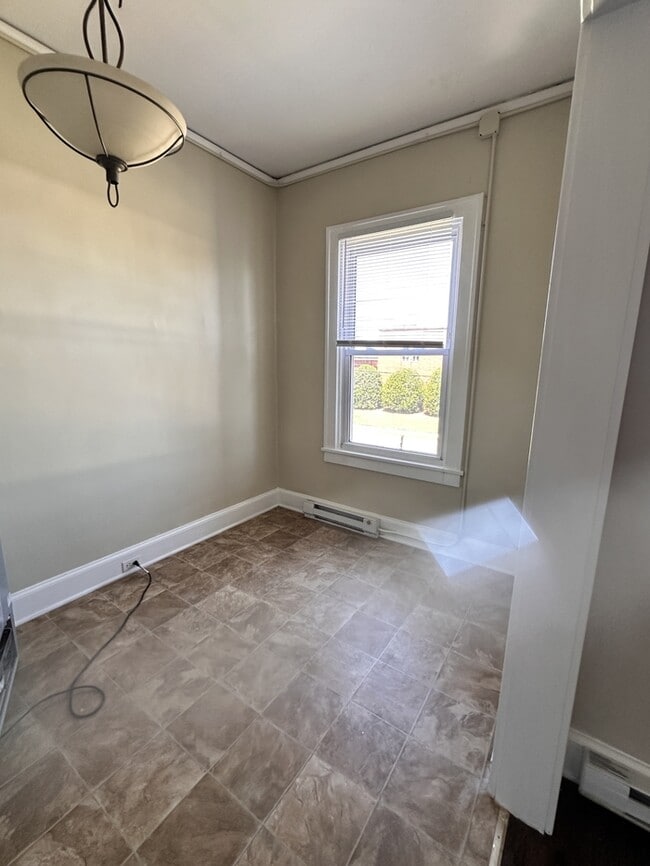 Photo - 232 W McLelland Ave