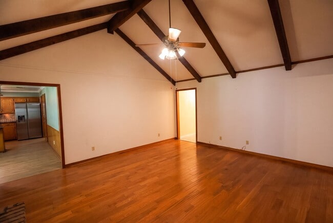 Photo - 507 Parklane Dr