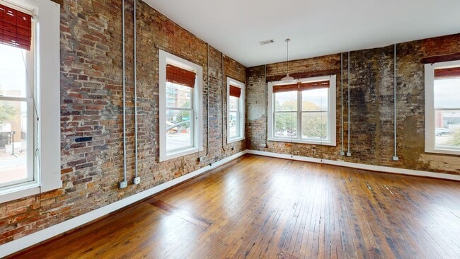 Building Photo - 1250 Broadway Unit 1250 Broadway Loft E