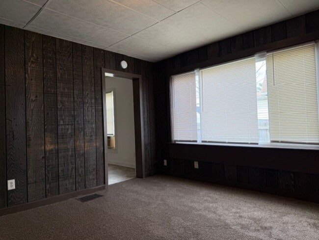 Photo - 1961-1963 Kenton St. Unit 1961