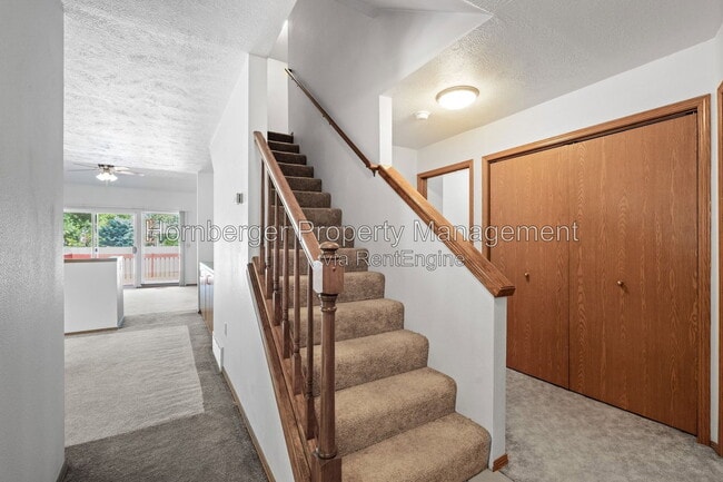 Photo - 1603 E 33rd Ave