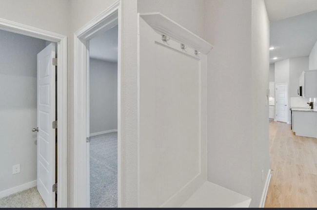 Photo - 222 Nespral Dr