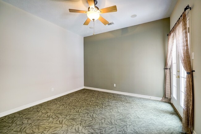 Building Photo - 16403 Knightrider Dr