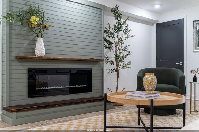Building Photo - 201 Zabriskie St Unit 1 Rental