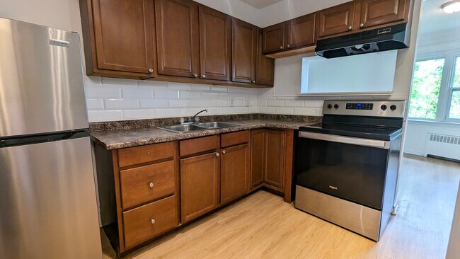 Photo - 136 Weber St E Unité 8