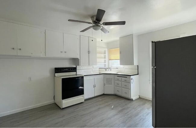 Photo - 315 E Franklin Ave