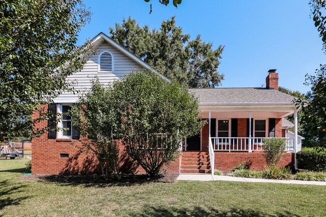 Building Photo - 925 Cameron Ct