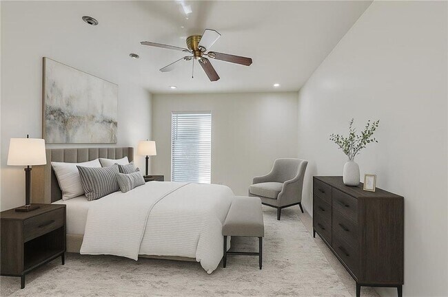 Photo - 244 13th St NE Unit 118