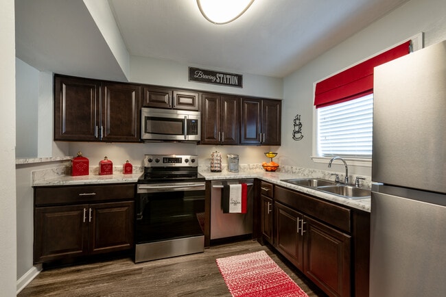 Beaver Creek Apartments and Townhomes