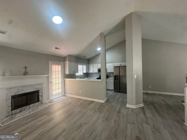 1266 Crestridge Ln
